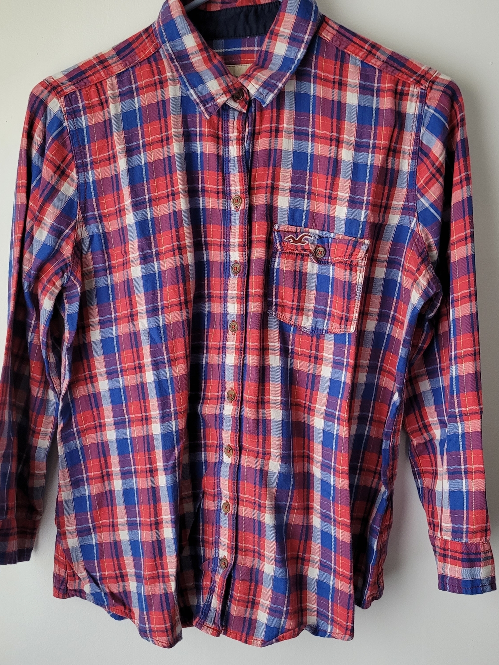 Hollister Women Red & Blue Plaid Button-Down Shirt Size L